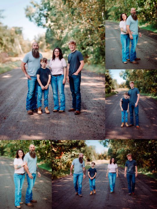 family session photographed by Lisa Bjornstad
