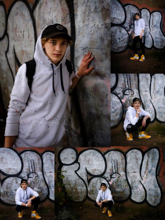 senior session photographed by Lisa Bjornstad